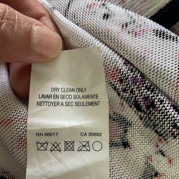 Bebe Pink/White Sequinned Floral Mini Length Dress Size S - Picture 11 of 12